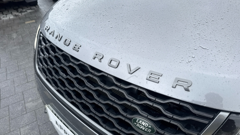 Land Rover Range Rover Velar 2.0 D240 R-Dynamic HSE 5dr Auto Diesel Estate